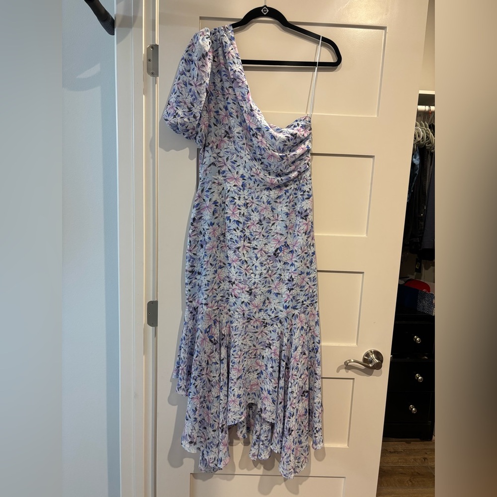 Astr One-Shoulder Floral Dress in Lavender and Pink